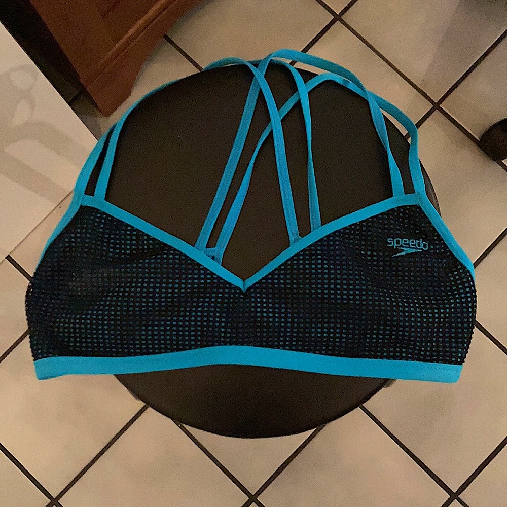 Bikini Tops # S 32 - Bundled